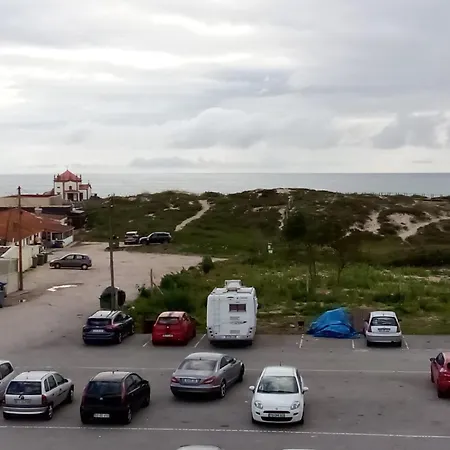 Miramar On View فيلة *