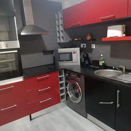 Miramar On View فيلة *