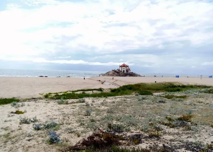 Villa Miramar On View *